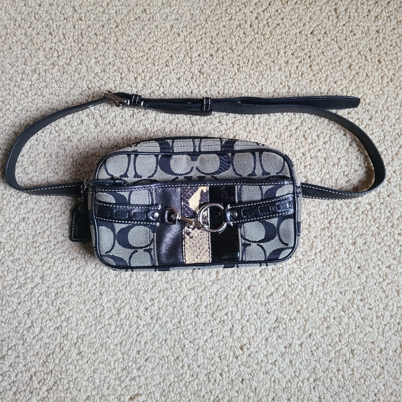 Coach fanny pack - Picture 2 of 9